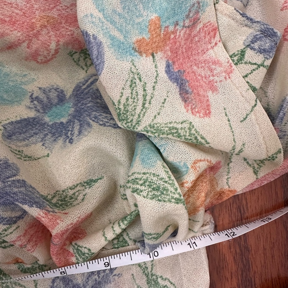 Vintage 70s handmade Floral Pleated Midi Dress in Cream with Pastel Blooms - Picture 11 of 13